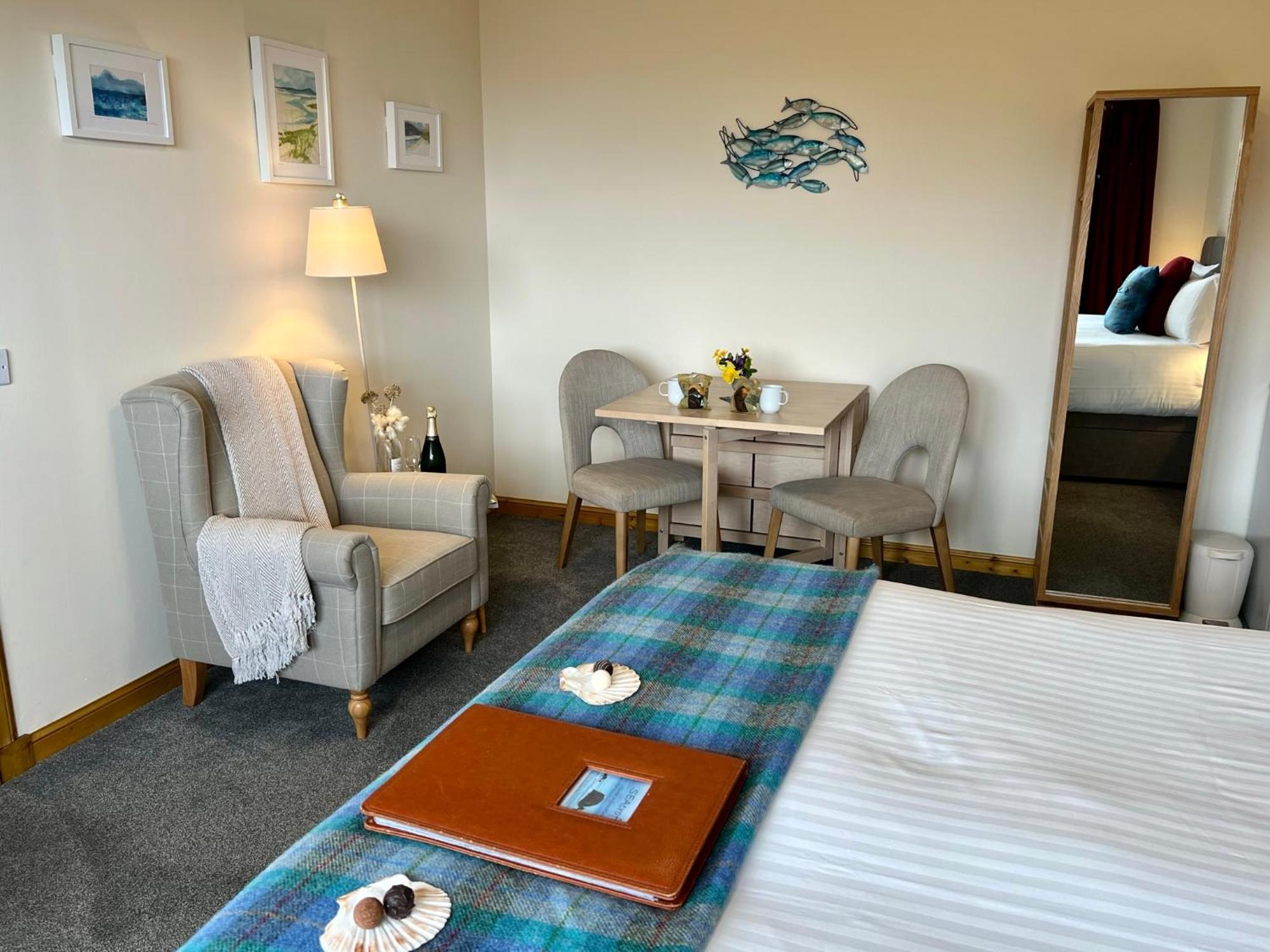 Seacroft Licensed And Restaurant * Aird Uig