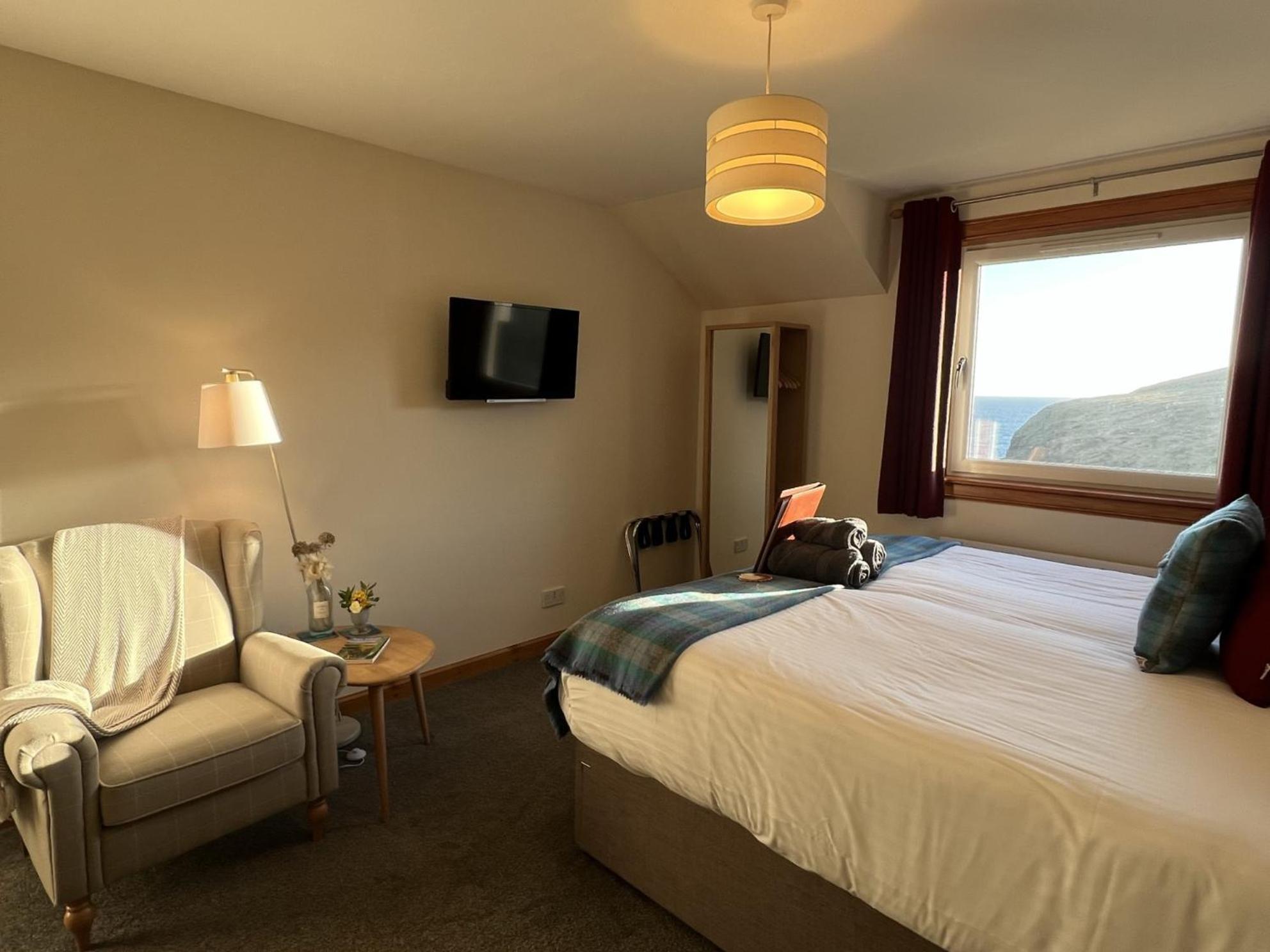 Seacroft Licensed And Restaurant * Aird Uig